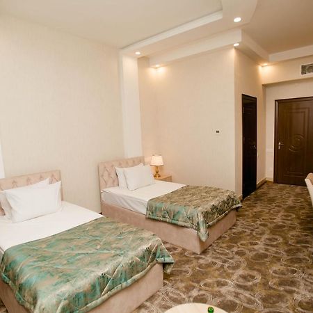 Cinema Boutique Hotel Ganja Extérieur photo