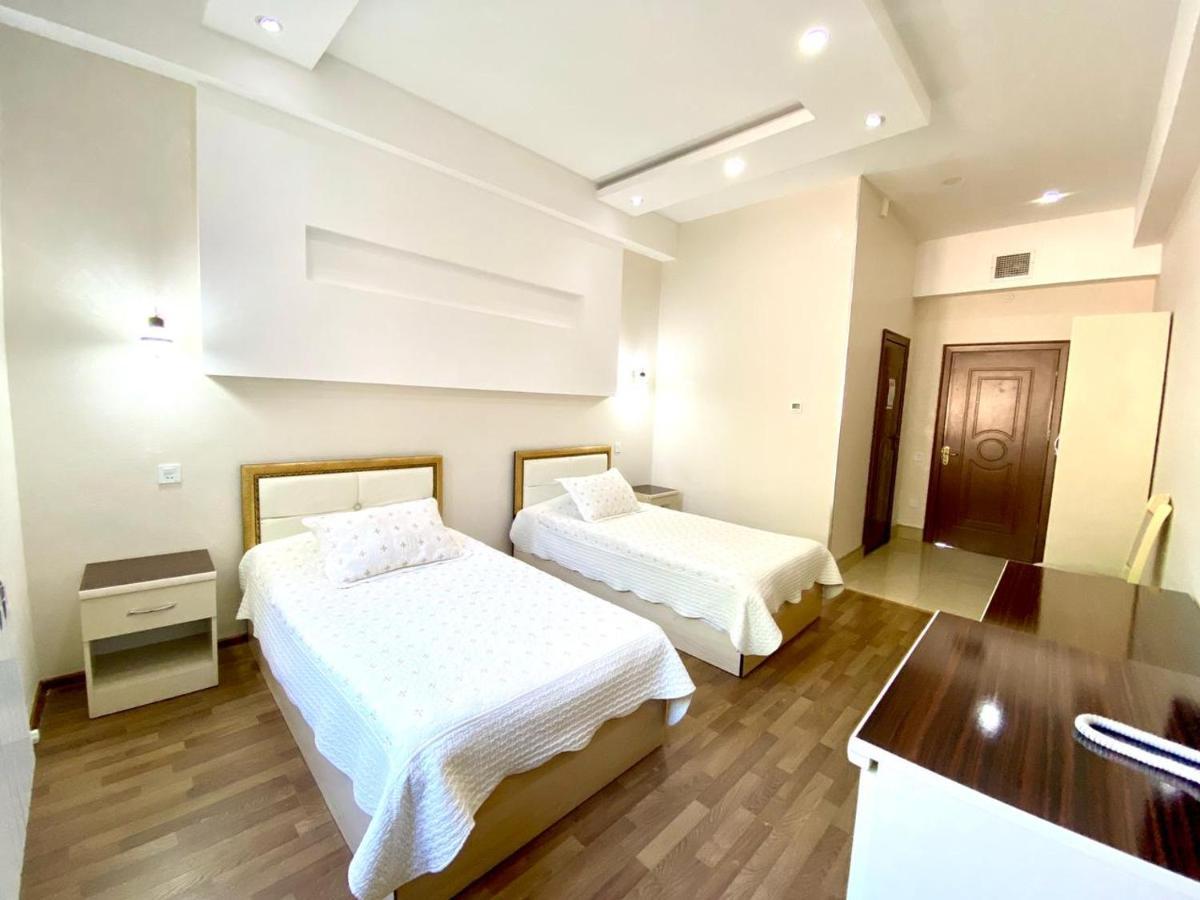 Cinema Boutique Hotel Ganja Extérieur photo