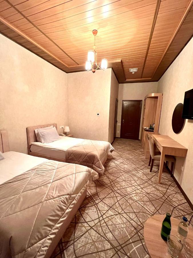 Cinema Boutique Hotel Ganja Extérieur photo