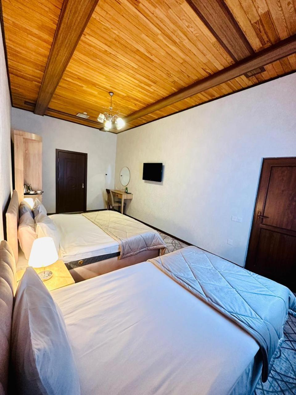 Cinema Boutique Hotel Ganja Extérieur photo