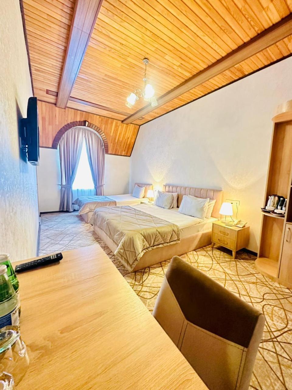 Cinema Boutique Hotel Ganja Extérieur photo